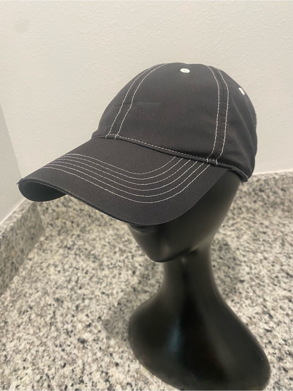 NIKE Golf Dri- Fit black baseball Cap
